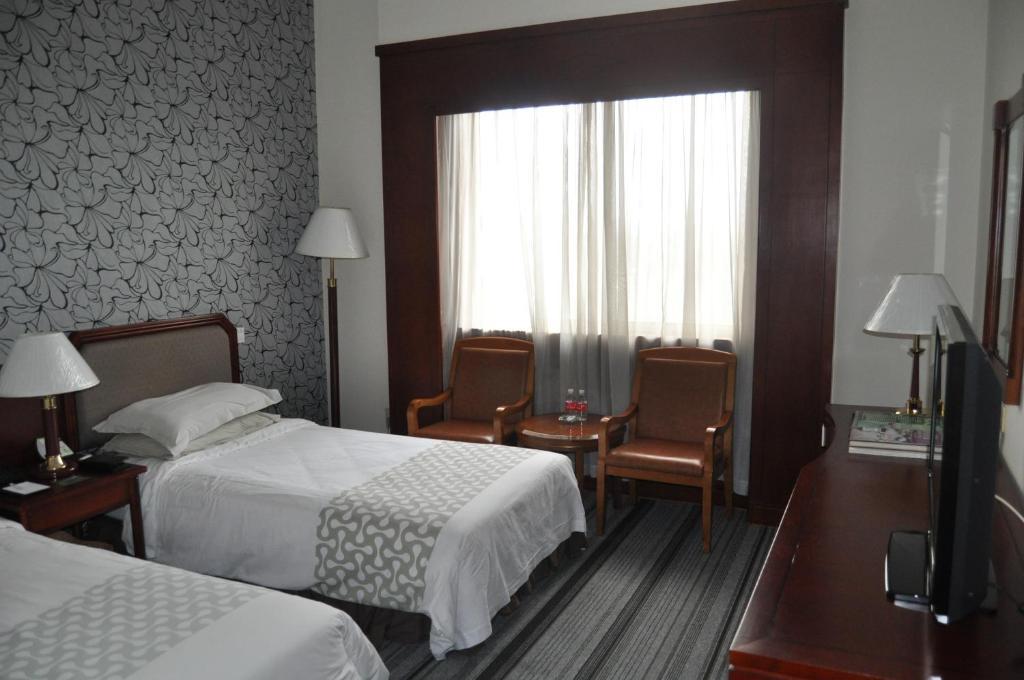 Shanghai Dazhong International Conference Hotel Bagian luar foto